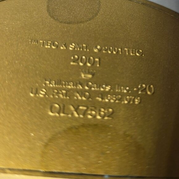 Hallmark Keepsake 2001 Gone With The Wind Ornament Scarlett  Rhett farewell - Picture 5 of 10